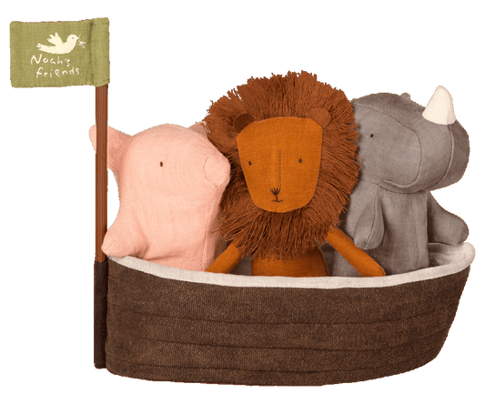 Noah`s Ark with 3 mini animals