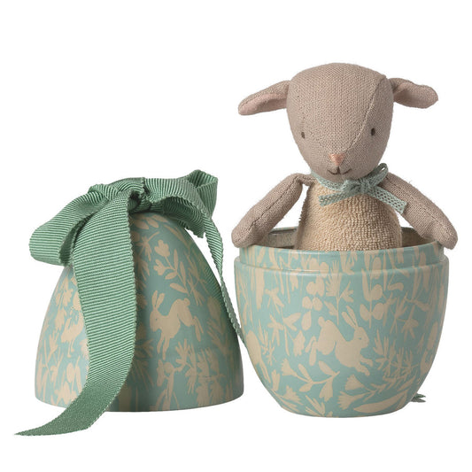 Small Easter egg with micro lamb - Dusty Mint