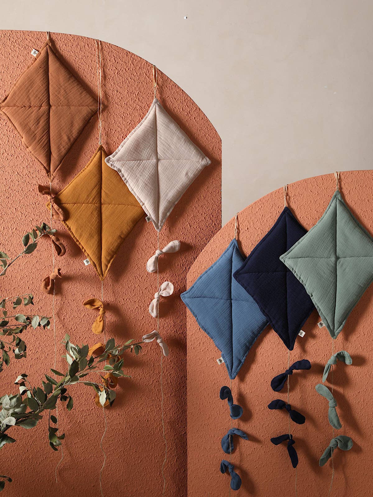 Wall Kite - Sage