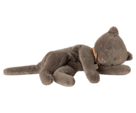Medium Sleeping Kitten - Grey