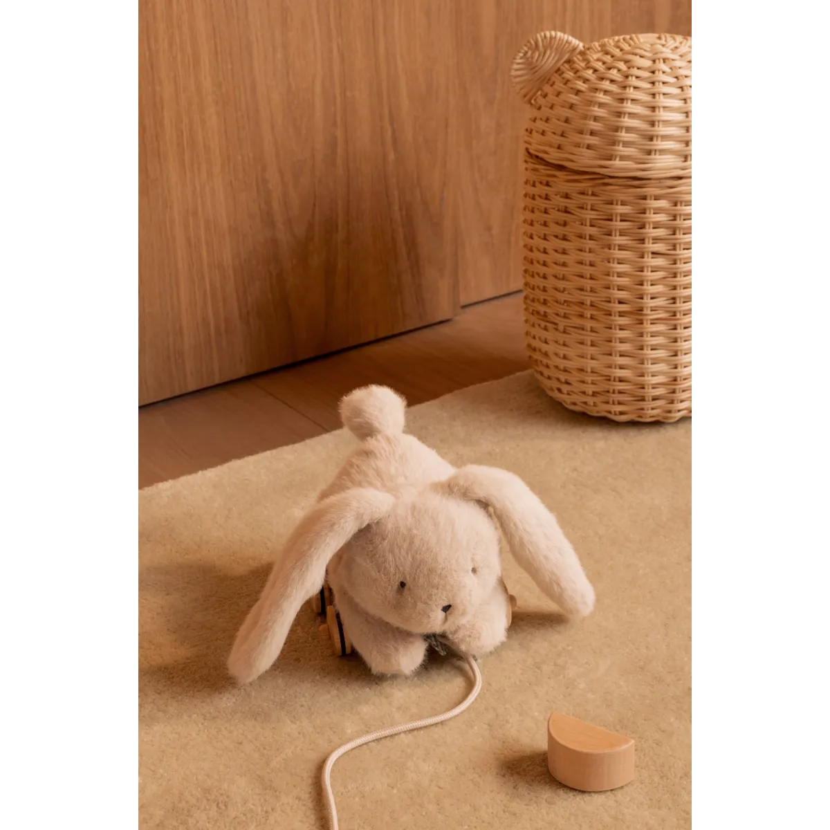Pera Rabbit Pull Along Toy
