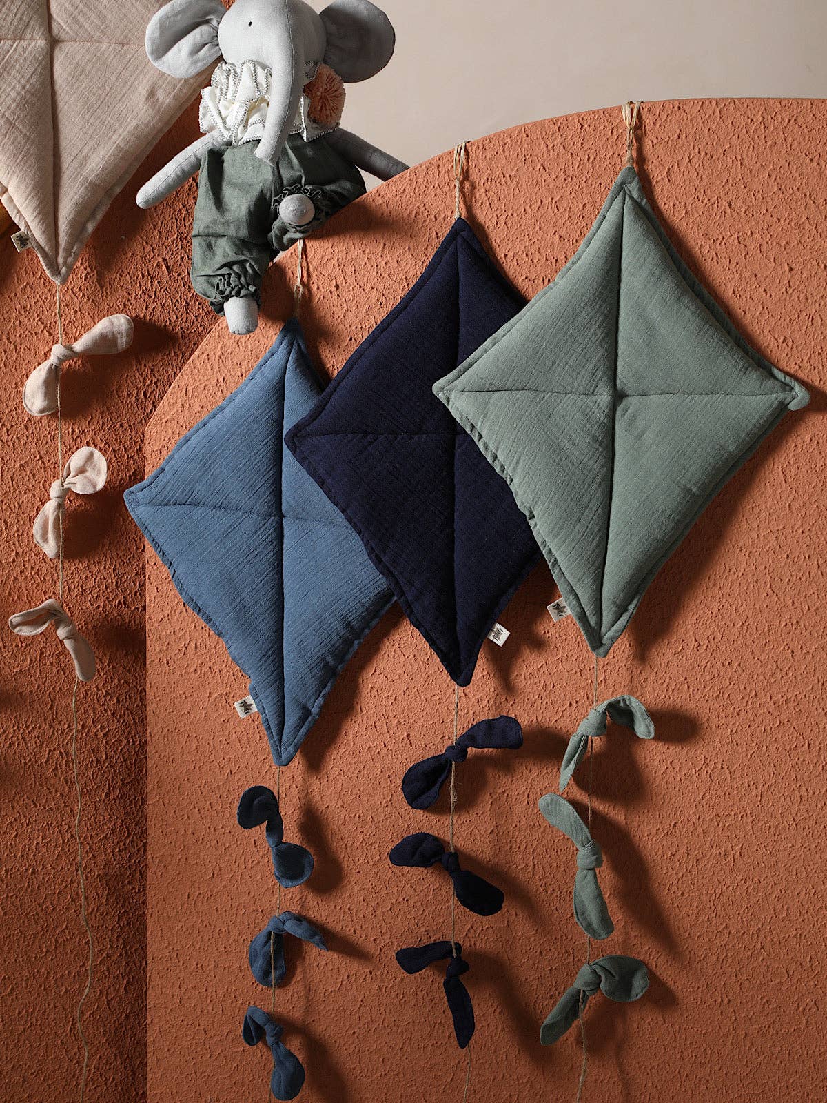 Wall Kite - Navy