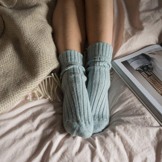 Alpaca Bed Socks Light Blue 4-7