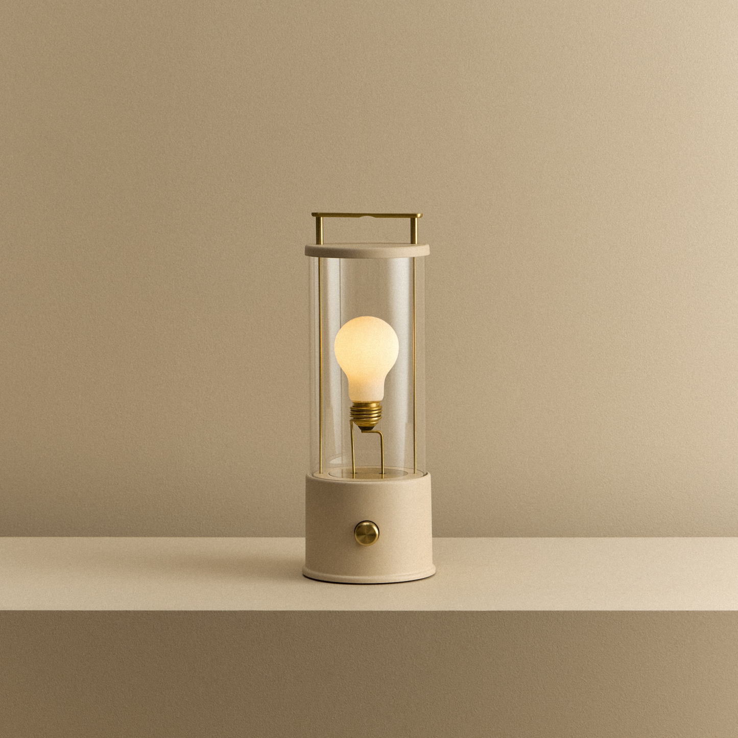 The Muse 1.0 Portable Lamp - Setting Plaster Pink