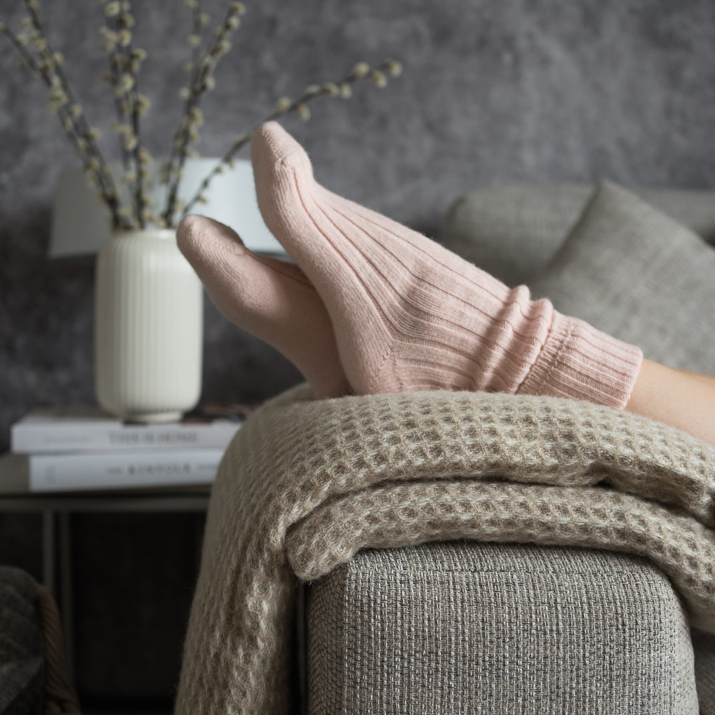 Alpaca Bed Socks Baby Pink 4-7